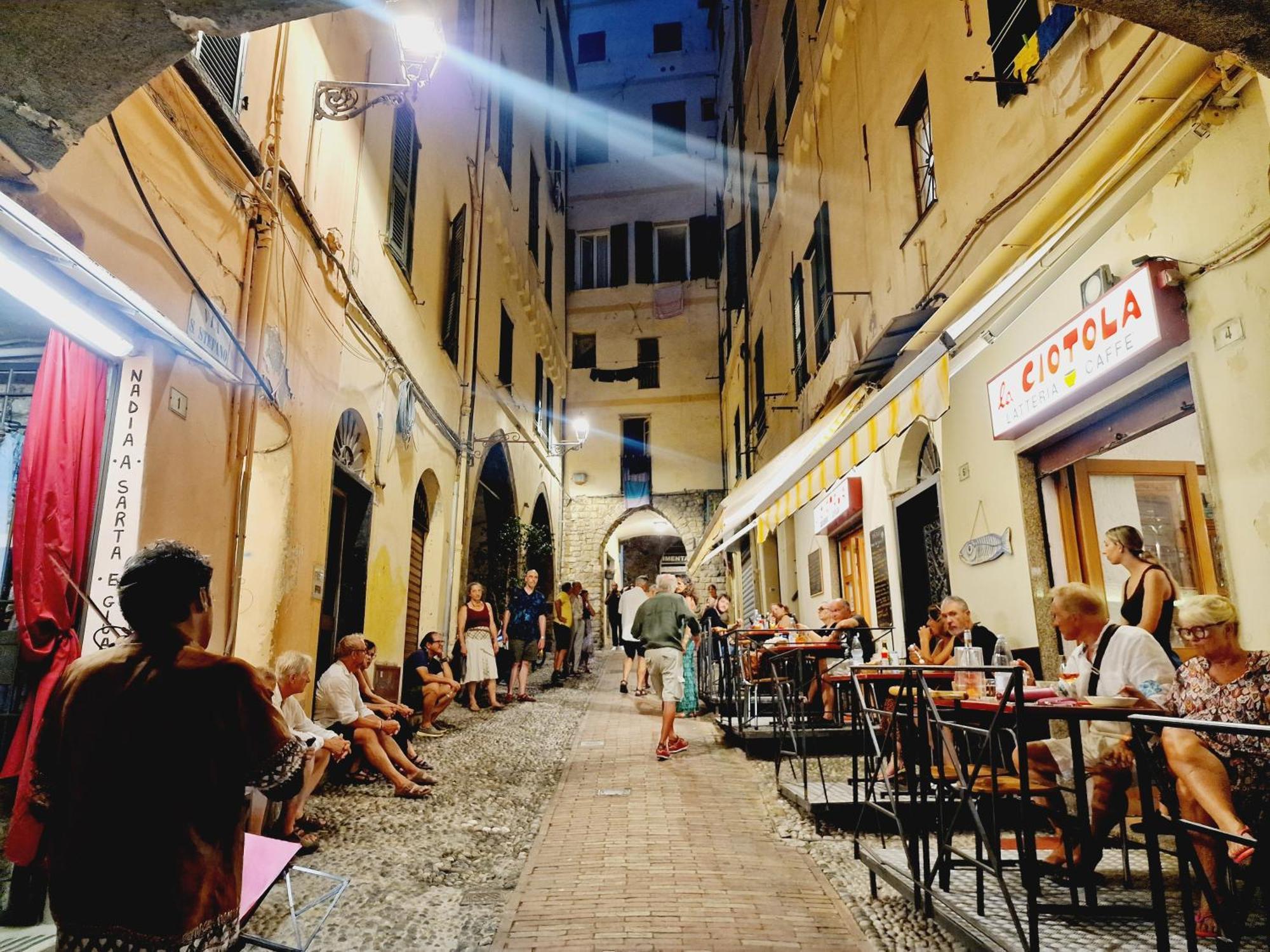 Homeholidaysanremo - Classic Exterior photo